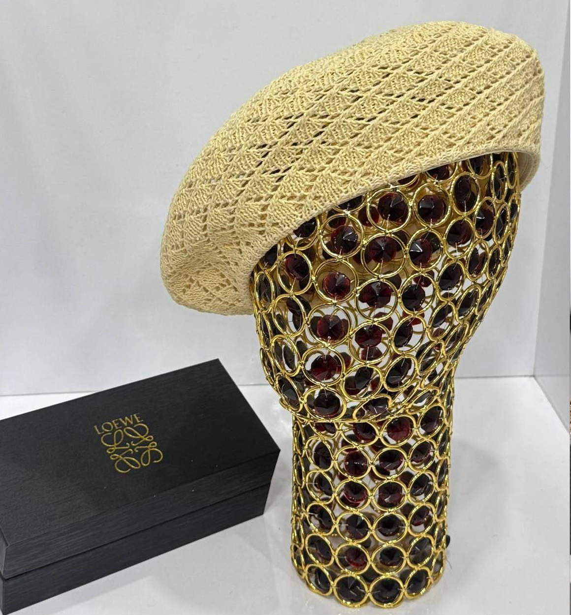 Ayollar uchun beret shapka ascq03d