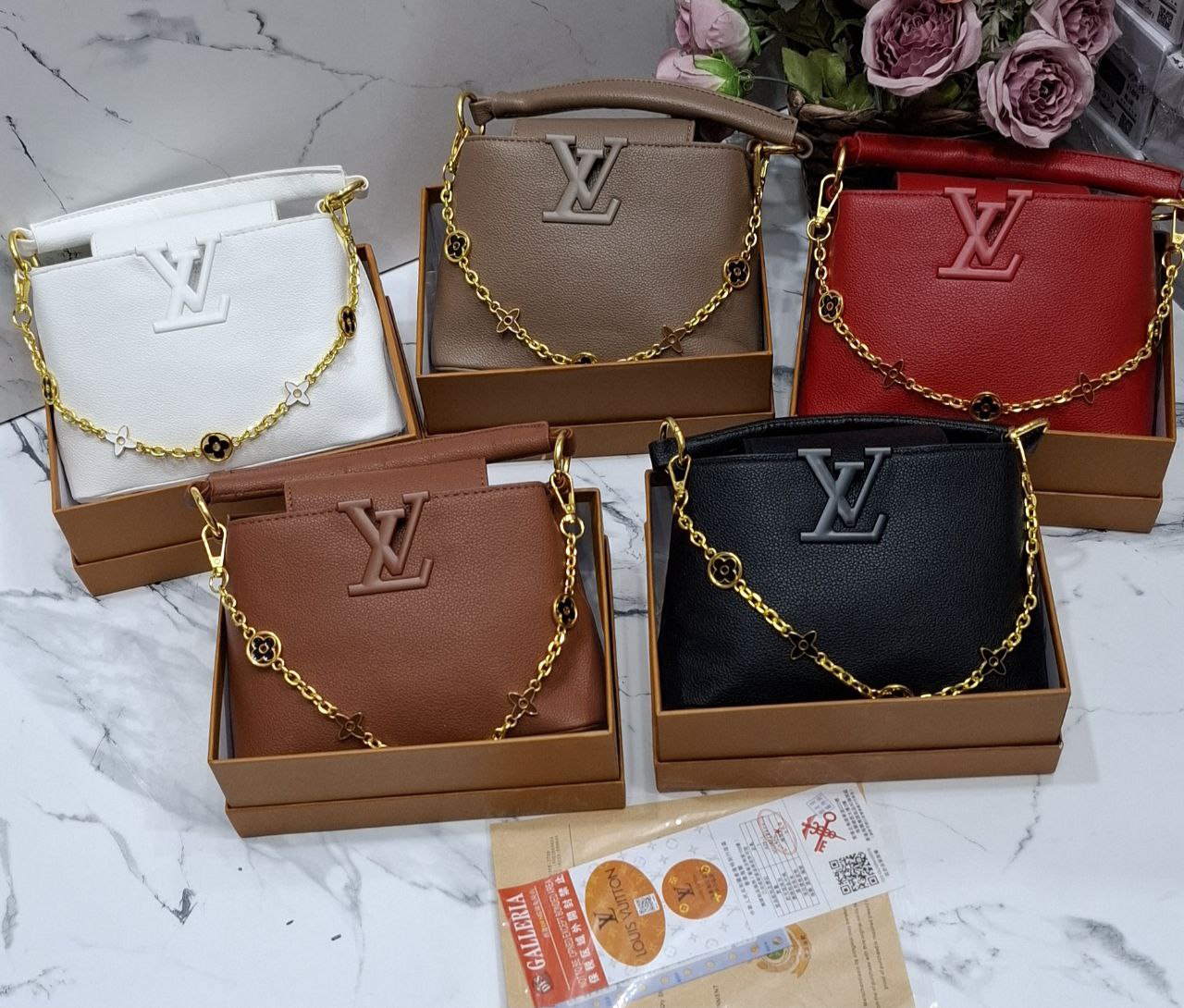 Ayollar sumkasi Louis Vuitton b2b2q703d