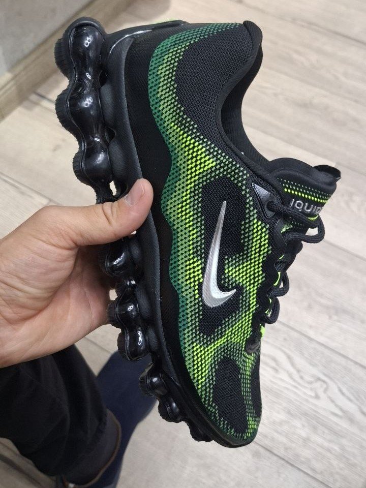 Nike Liquid Max — Erkaklar uchun sport va yugurish krossovkasi (Setchniy / Amortizatsiyali)  19708   b.8q.158d