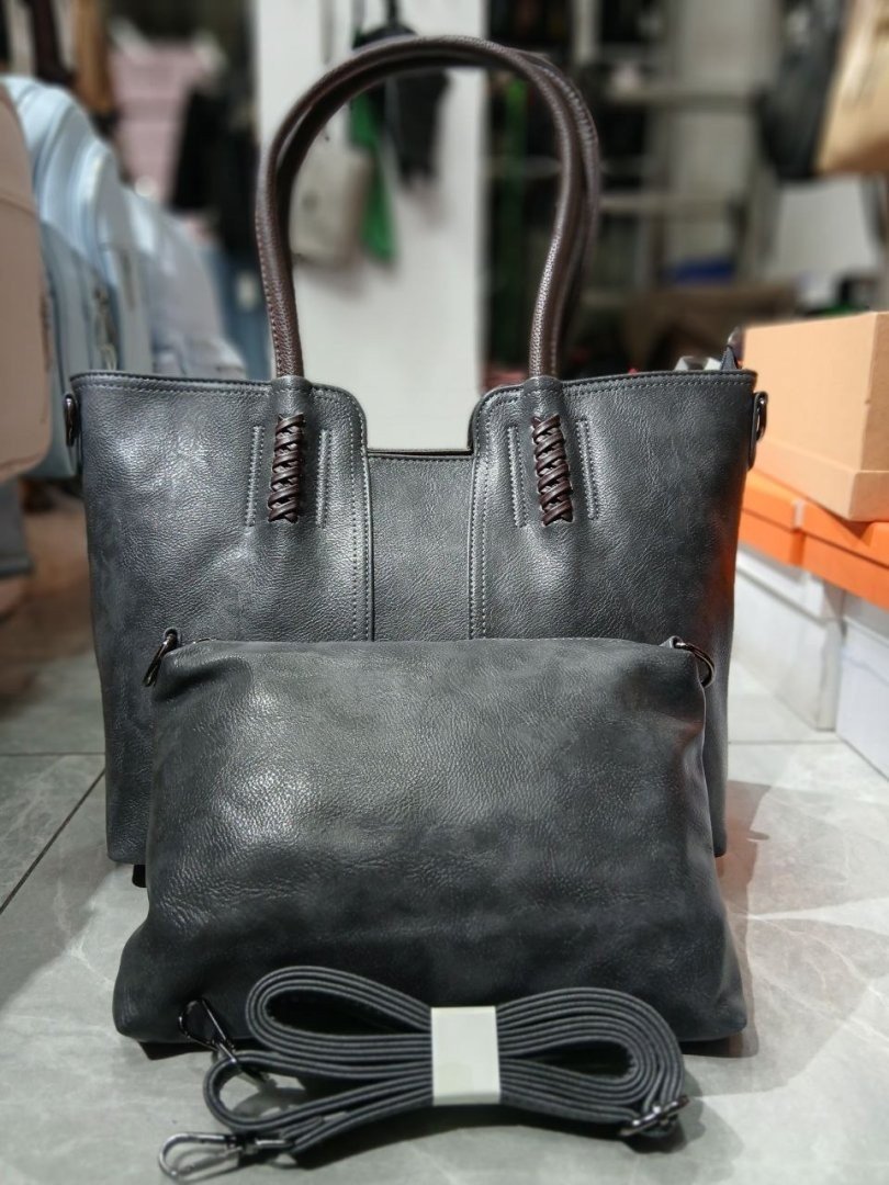 Ayollar Zamonaviy Shoper Sumka To'plami – Klatch (Kosmetichka) va Yelka Kamari Bilan (2 tasi 1 da Elegant To'plam, Yuqori Sifatli Eko-Kojadan)  18000  ac.1e.f10d