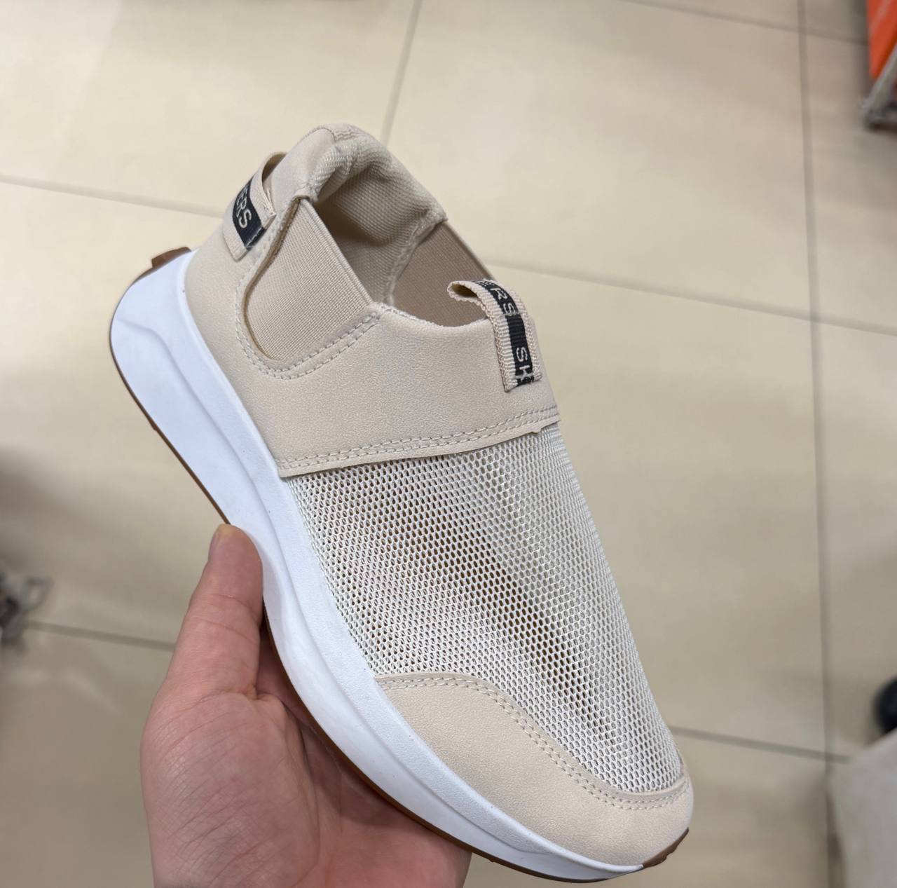 Skechers ayollar krossovkalari (lux model) b0q3b717d