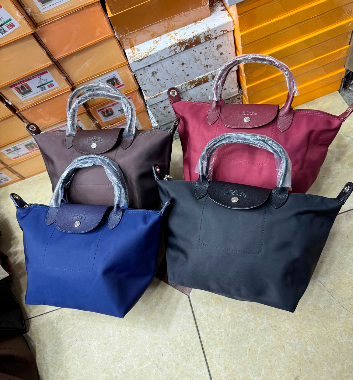 Ayollar  sumkasi  b2b2q703d