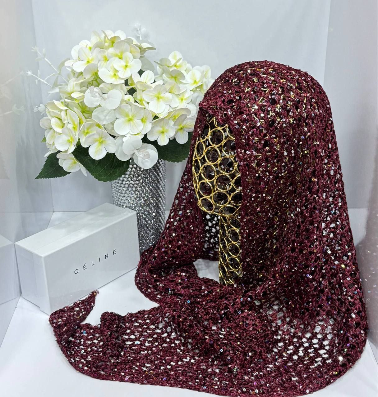Ayollar uchun yaltiroq ipdan to‘qilgan sharf ascq03d