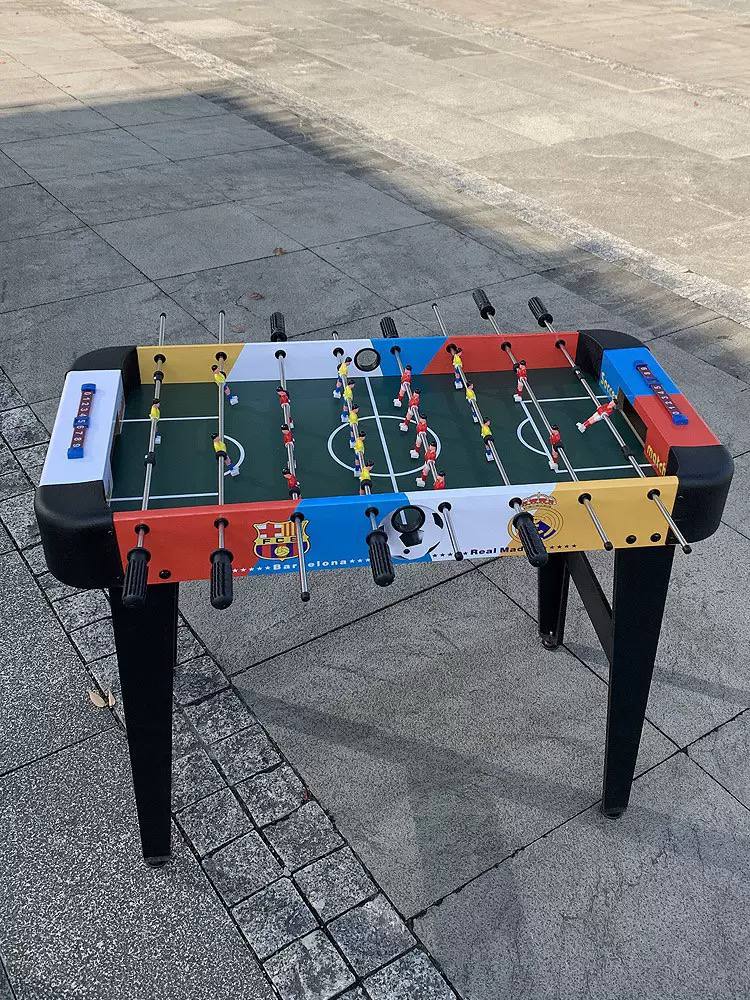 "Real Madrid vs Barcelona" oyoqli stol futboli (Kiker / Igrovoy futbol) — katta o'lchamdagi (92x46x70 sm)  19520  c.2q.23d