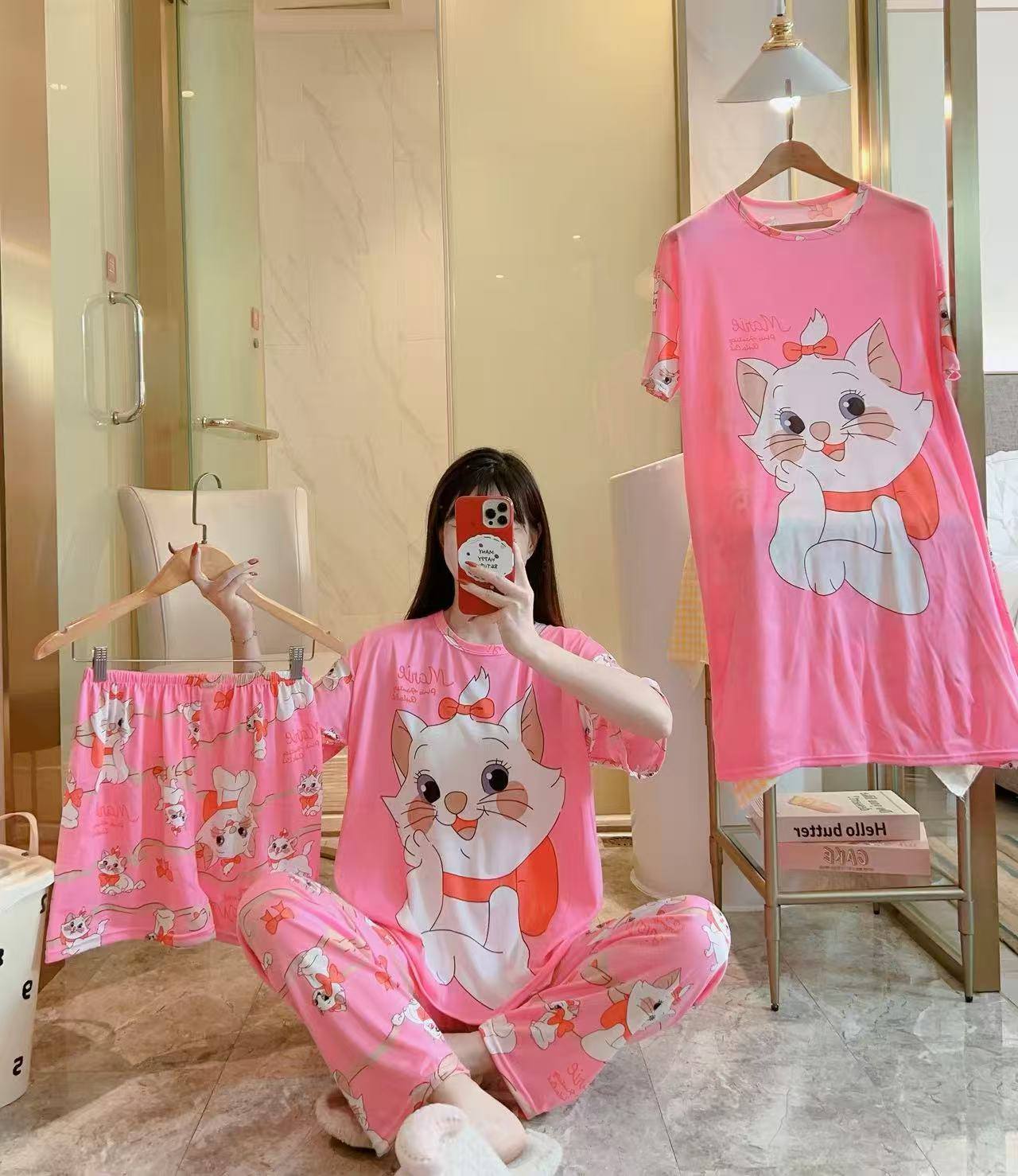Ayollar pijamasi to‘plami b3q1b54d