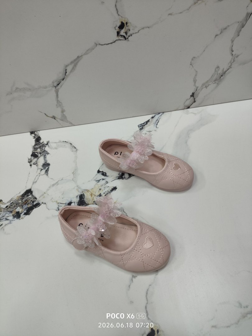 Qizlar uchun bayramona chiroyli tuflilar  15826