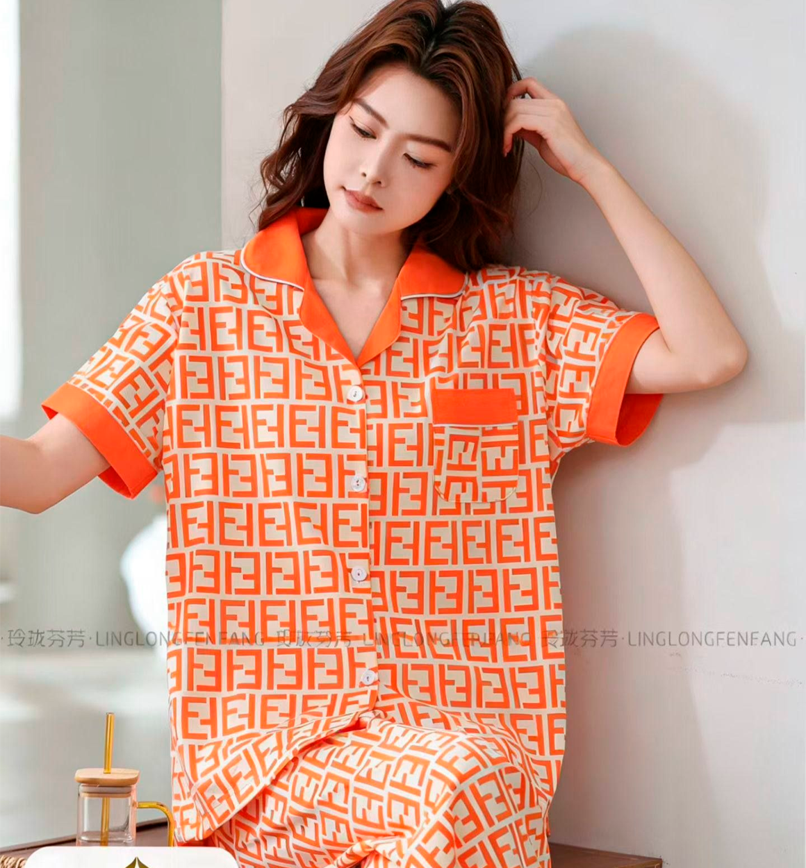 Ayollar uchun yozgi qulay pijama komplekti (kofta + shim) a3b7q17d