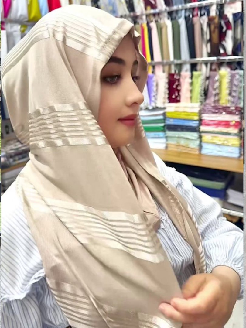 Ikkitalik boni — Dubay mato magnit hijob aeq21d