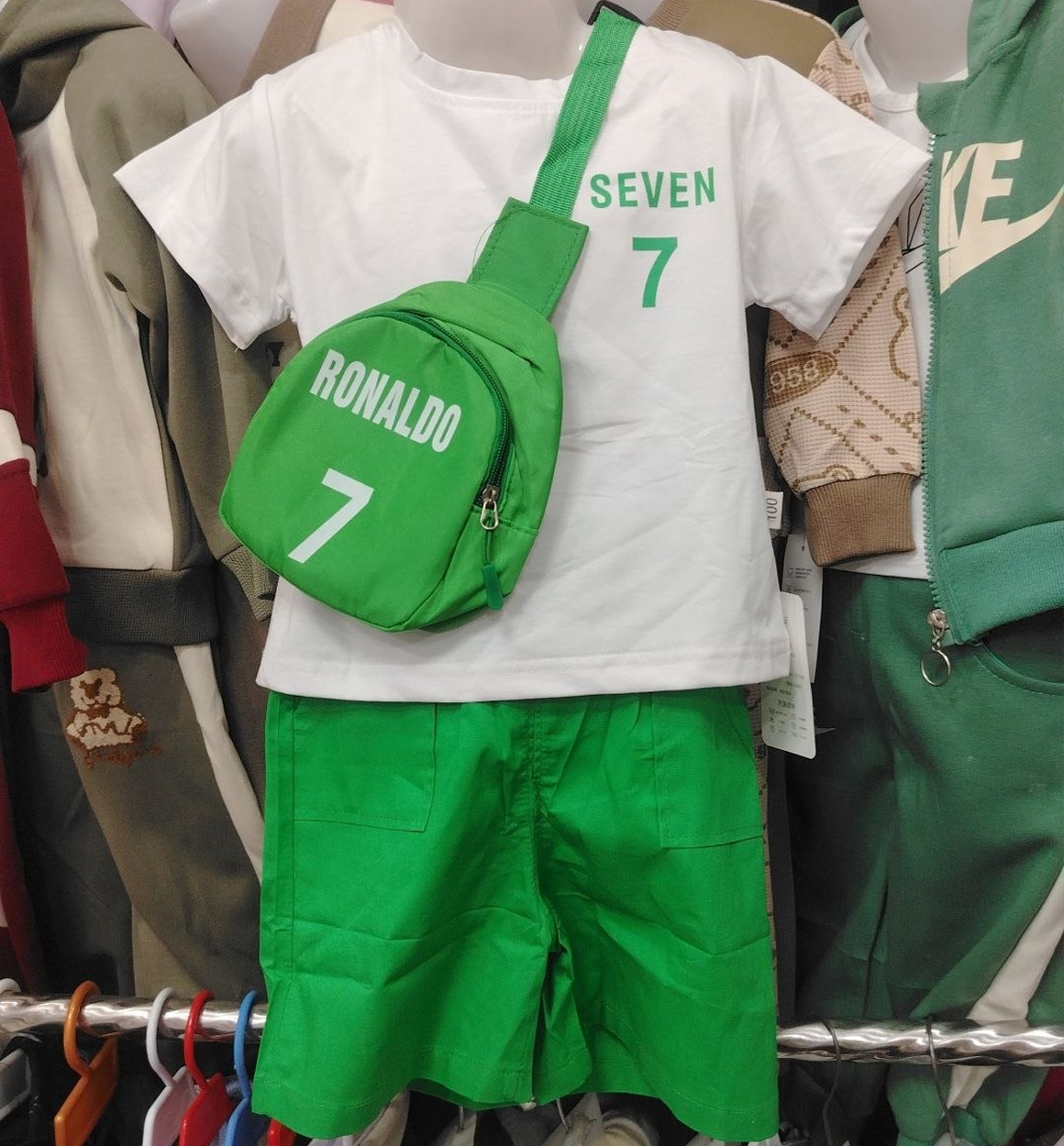 O‘g‘il bolalar uchun futbolka va shortik to‘plami b11q489/2d
