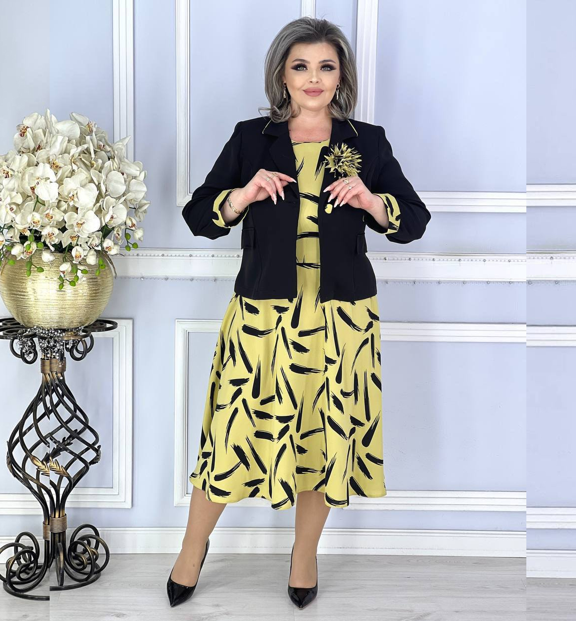 Ayollar uchun ikkitalik kiyim (ko‘ylak va kostyum) b5q79d