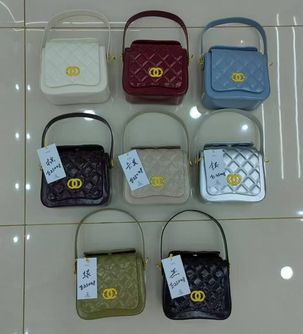 Ayollar  sumkasi  b2b2q703d