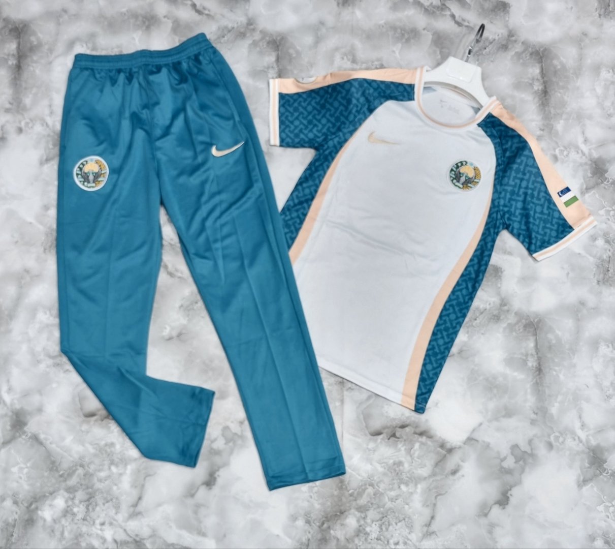Erkaklar uchun sport to‘plami Nike Style | Futbolka va Shim Dvoyka (Made in China, Razmer: S–2XL)   18861  b.0q.2b.703d