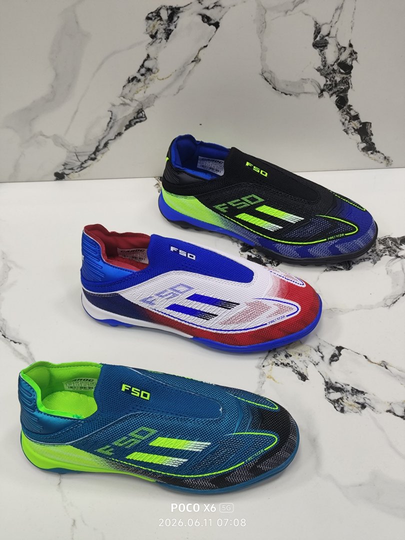Bolalar futbol krossovkalari F50  15862