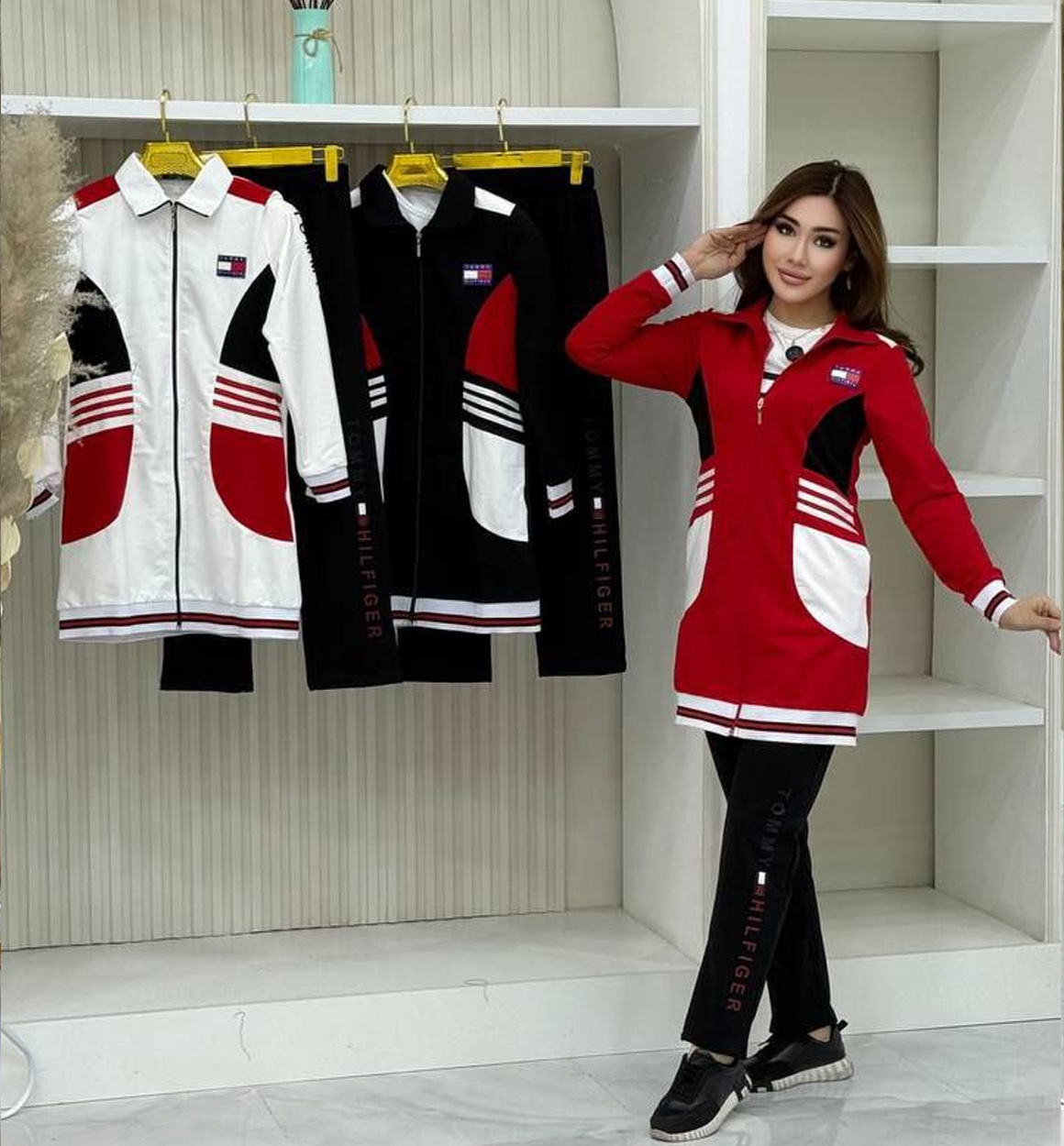 Ayollar uchun sport 3 qismli kiyimi b11q220d
