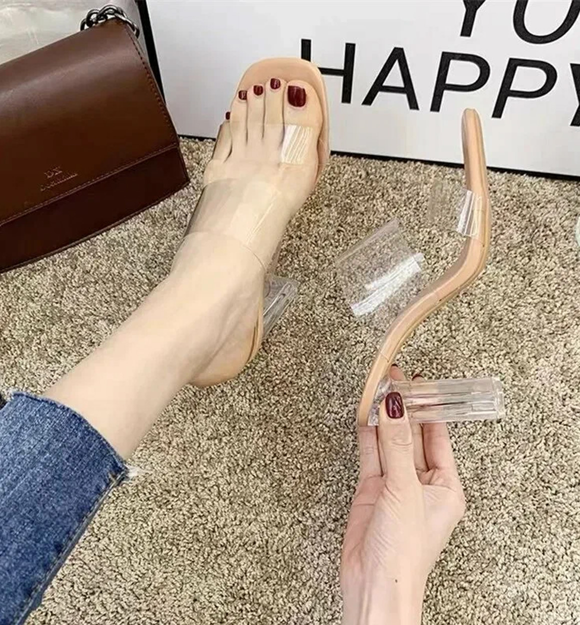 Ayollar uchun poshnali yozgi sandal (platformali, yorqin effektli) b03b714d