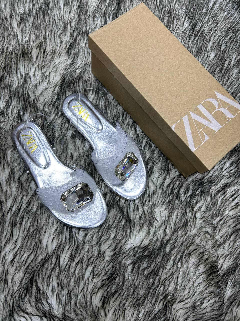 ZARA ayollar basanochkalari b0q3b713d