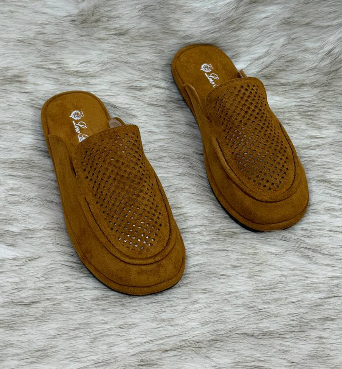 Zamshli perforatsiyali ayollar mules oyoq kiyimi b2q3b703/6d