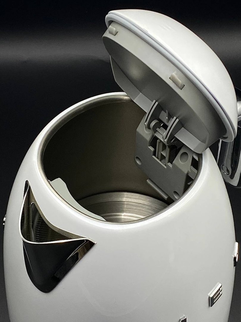 SMEG elektr choynak — harorat rostlagichi bilan, original Italiya mahsuloti    DM