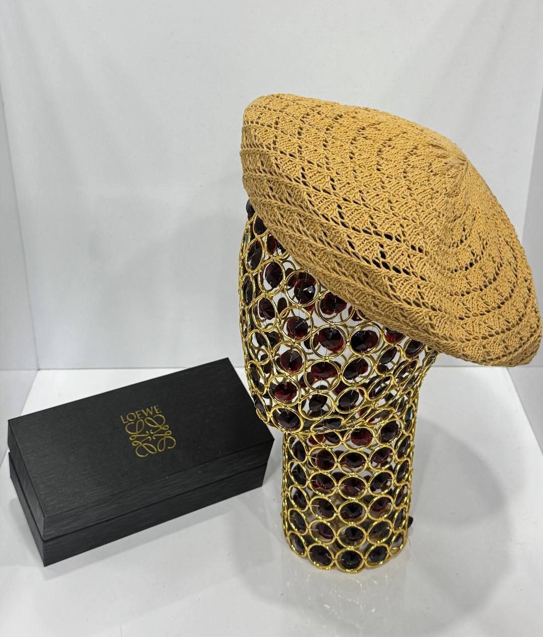 Ayollar uchun beret shapka ascq03d