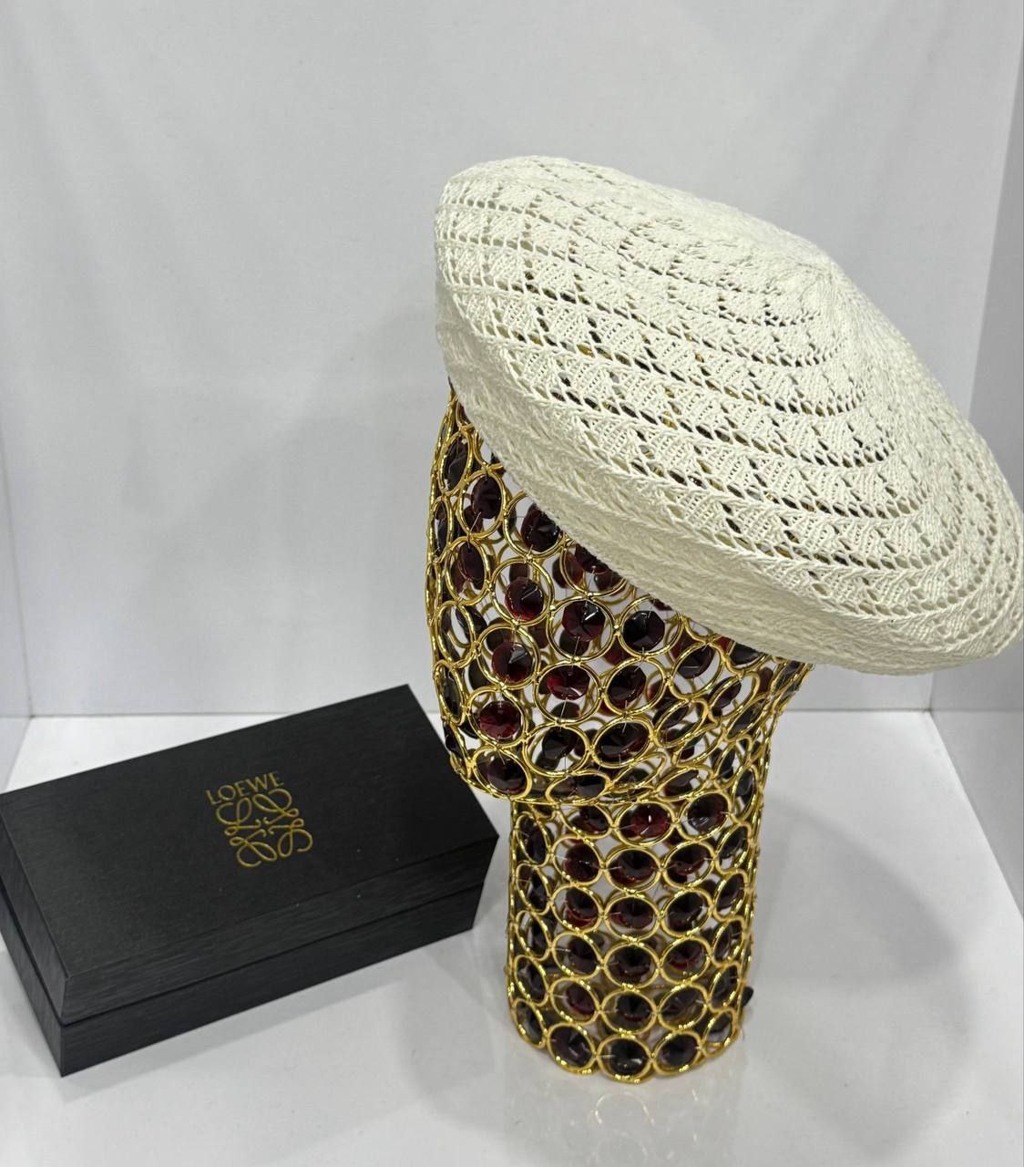 Ayollar uchun beret shapka ascq03d