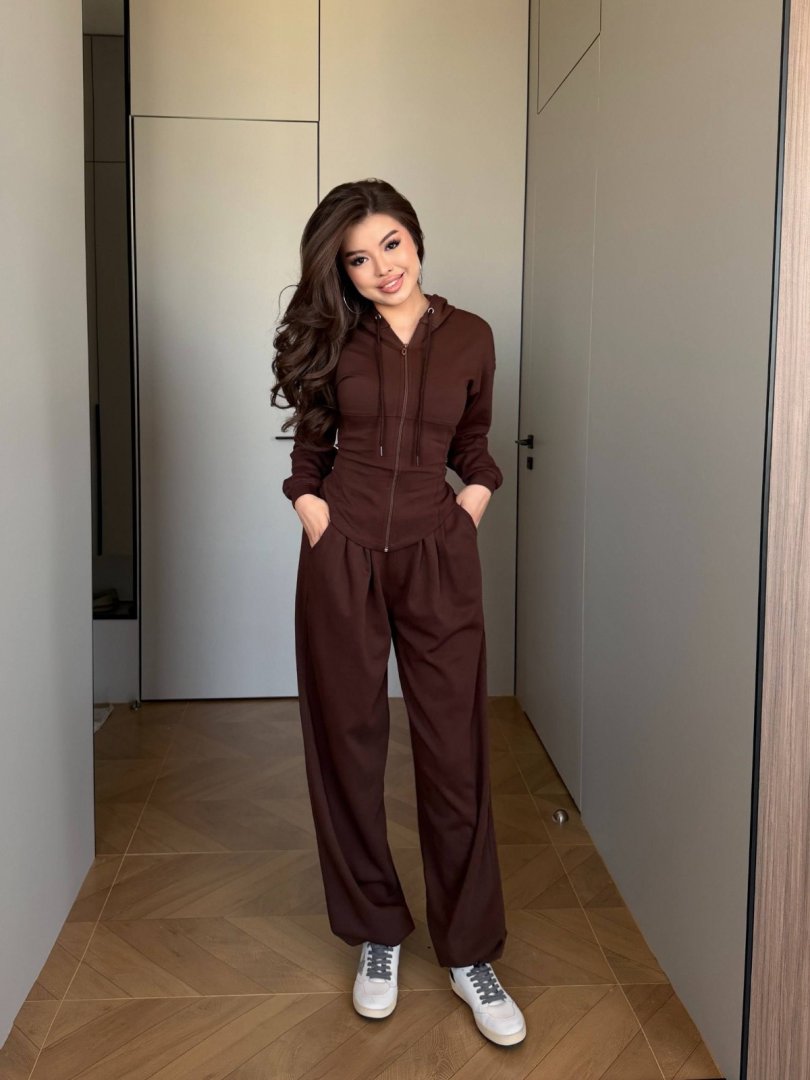 Женский демисезонный спортивный костюм двойка  a.0q.15d.  19738