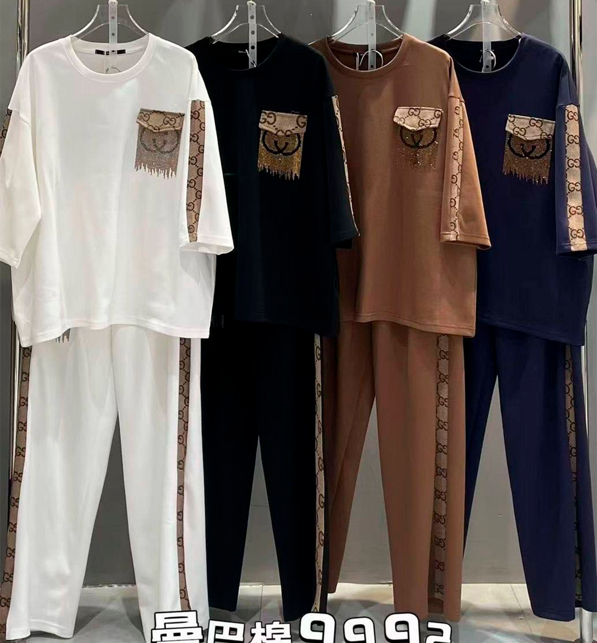 AYOLLAR UCHUN SPORT KOSTYUM aplq85d
