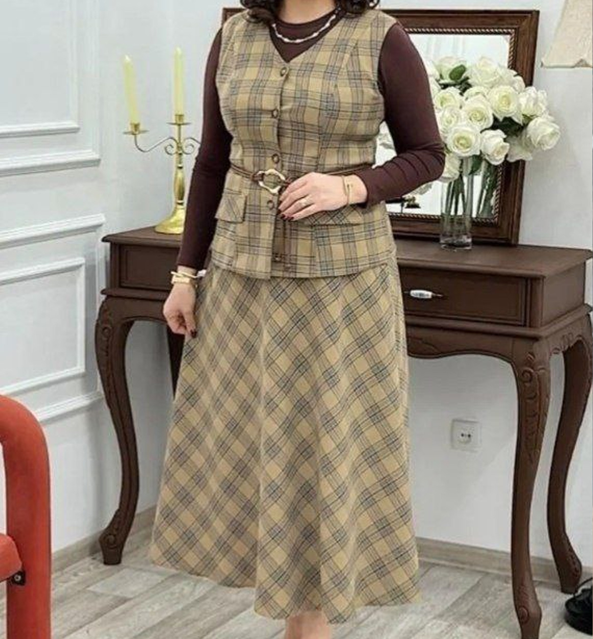 Ayollar uchun uchtalik kiyim to‘plam (jaket, kofta va yubka)   b8q368d
